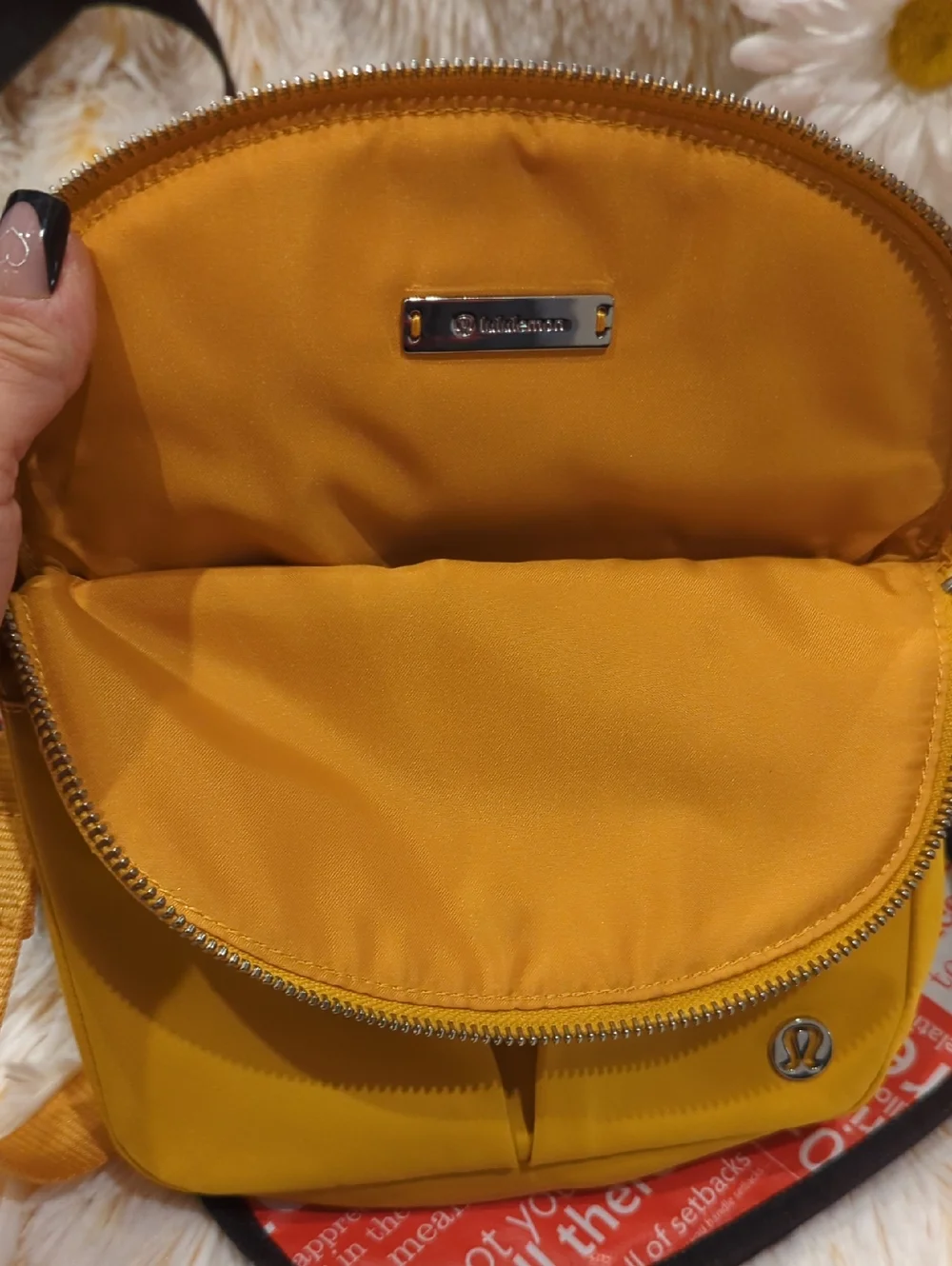 โค๏ธ๐Lululemon All Night Festival Bag *MicroGold Spice (First Release)๐โค๏ธ - Picture 8 of 12